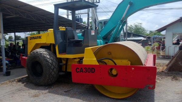 รถบด DYNAPAC CA30D คุณภาพเยี่ยม เก่านอก ทำสีใหม่แล้ว