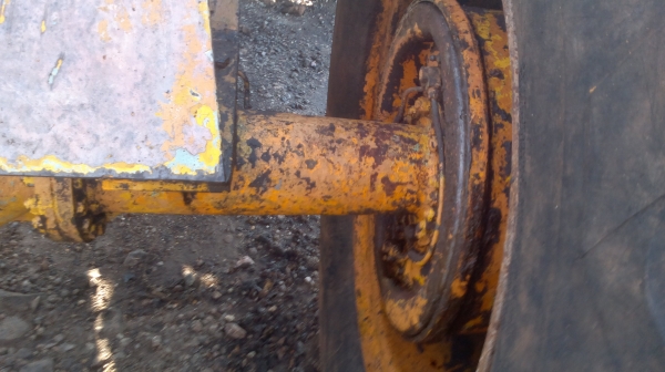 ขายรถตัก KOMATSU รุ่น JH 30 B รถนอก เกียร์ดี เครื่องแน่น ปั๊มเร็ว มีใบนำเข้า พร้อมใช้งาน ติดต่อ ทวีเดช 081-970-1769