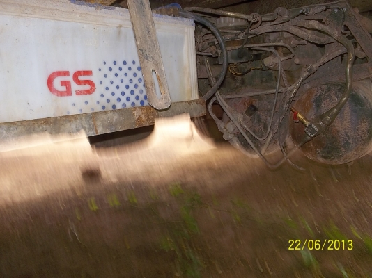 ขาย10ล้อฮีโน่  KT  725  สองเพลา มีสโลว์กลาง  เบรคทริฟฟี่  พวงมาลัยเพาเวอร์