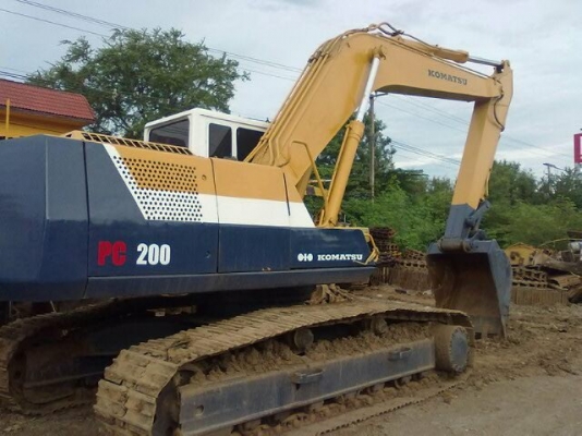 ขาย โคมัสสุ PC200-5 คอลโทลยาว / เอกสารอินวอยล์ / ไฟฟ้าครบ!