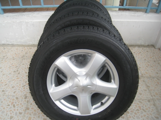 ขายล้อแม็กป้ายแดง  All New Isuzu d-max 17"x7" et33 6รู139 +ยางปี 1313 (081-3747940)