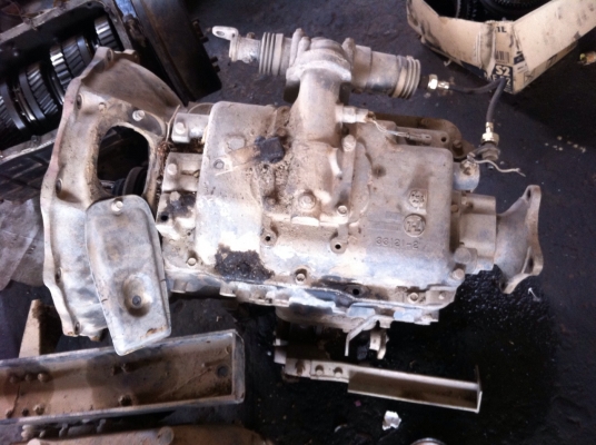 ขายเกียร์ และ สโลว์ 3M ครบชุด สวยๆ (ทีมงานรถคุณภาพ) ขายเกียร์ และ สโลว์ 3M ครบชุด สวยๆ (ทีมงานรถคุณภาพ)