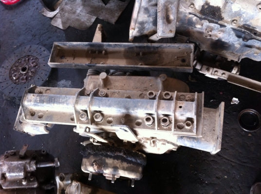 ขายเกียร์ และ สโลว์ 3M ครบชุด สวยๆ (ทีมงานรถคุณภาพ) ขายเกียร์ และ สโลว์ 3M ครบชุด สวยๆ (ทีมงานรถคุณภาพ)