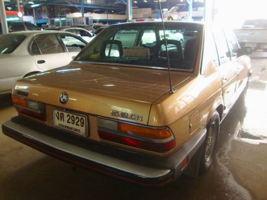ขายBMW e28 สภาพดี เดิม สวย เครื่องแน่น วิ่งดี ซ่อมจนจบแล้ว ไม่มีปัญหา แอร์เย็นฉ่ำ