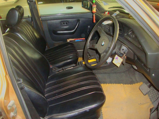 ขายBMW e28 สภาพดี เดิม สวย เครื่องแน่น วิ่งดี ซ่อมจนจบแล้ว ไม่มีปัญหา แอร์เย็นฉ่ำ