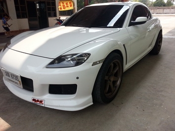 ขาย rx8  สีขาว at 4 speed ตัวรถปี 2004 จดปี2011 วิ่ง 72xxx