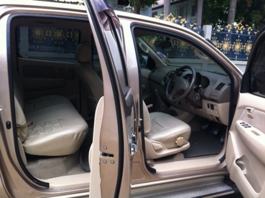 toyota vigo 4x4 4ประตู