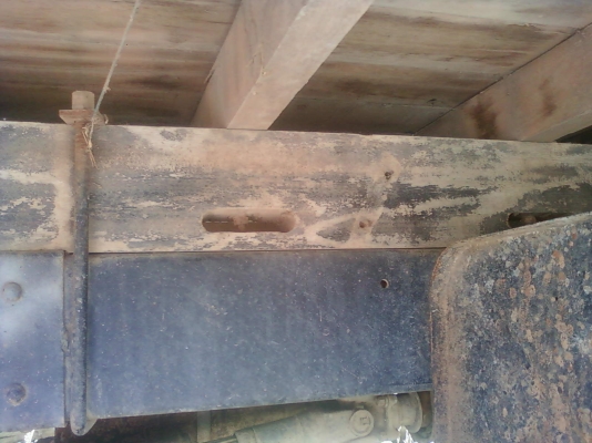 ขาย6ล้อ อีซูซุ ชีต้า ติดf หน้า-หลัง แคสซีสวยใหญ่ทั้งเส้น