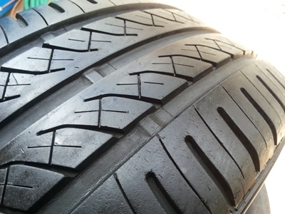 ขายยาง195/55/15 ปี 4709 YOKOHAMA Adrive 1 ชุด  ราคา :  2,400.00  บาท