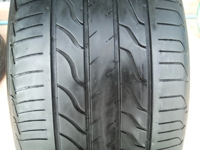 ขายยาง215/55/17 ปี 11 MICHERLIN PRIMACY 1ชุด  ราคา :  3,600.00  บาท