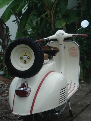 ขาย เวชป้า64 สภาพสวยกริ๊บเก็บงานแล้วใหม่ๆเครื่องดีมากขับหล่อเอกสารออกใบซื้อขายให้คับ