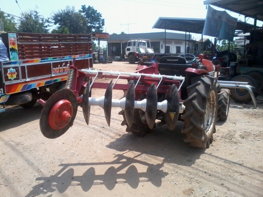 (มาเพิ่มรูปจ้า)ยันมาร์ 35 แรงสภาพดี/มีผานพวงของใหม่ขาย โทร 081-0745778 ลุงโหนกรับสายจ้า มีวีดีโอให้ดูด้วยเด้อ เชิญเข้ามาดูกันก่อน