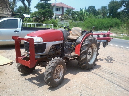 (มาเพิ่มรูปจ้า)ยันมาร์ 35 แรงสภาพดี/มีผานพวงของใหม่ขาย โทร 081-0745778 ลุงโหนกรับสายจ้า มีวีดีโอให้ดูด้วยเด้อ เชิญเข้ามาดูกันก่อน