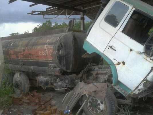 รถน้ำ Hino KT925 เครื่อง EH700 168 แรงม้า ทะเบียนขาด 5 ปี เครื่องติดวิ่งได้ เปลียนหัว F18 หัวไผ่ผุ