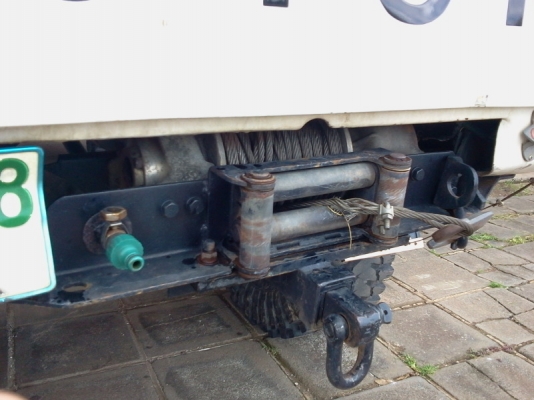 โตโยต้าคานแข็งช่วงสั้นวิ้นเพลาทั้งหน้า/หลัง