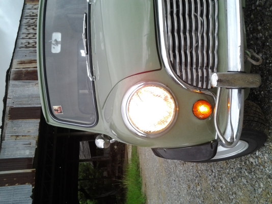 Morris Austin mini 1972 (no book) Morris Austin mini 1972 (no book)