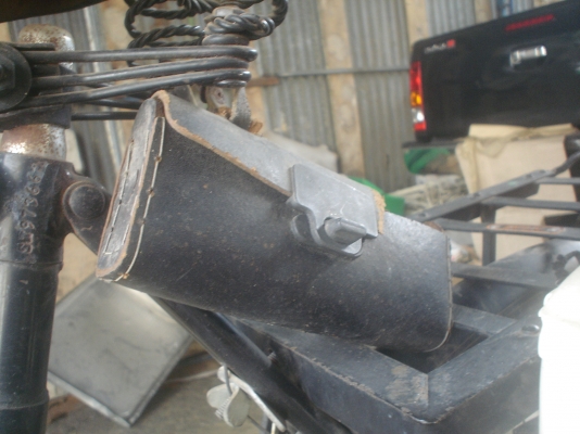 ขายไม่แพง  ไม่มีเเชื่อม  เดิมๆทุกชิ้น   สำหรับผู้ชมที่ชื่นชอบทางนี้