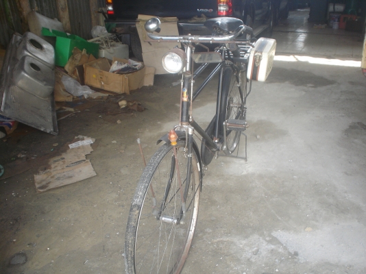 ขายไม่แพง  ไม่มีเเชื่อม  เดิมๆทุกชิ้น   สำหรับผู้ชมที่ชื่นชอบทางนี้