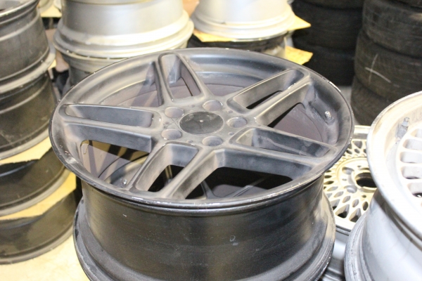 ขายล้อAC แท้ๆ ขอบ18 กว้าง8.5 ET43  5/120 ถูกๆ  13000.-