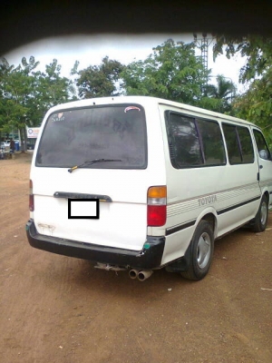 รถตู้หัวจรวด สวยสวยจริงๆ ติดแก๊ส LPG ด่วนๆๆ