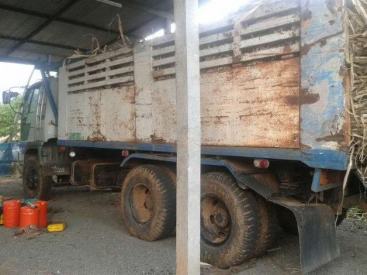 ขายHINO 10ล้อ2เพลา 185แรง ขายHINO 10ล้อ2เพลา 185แรง