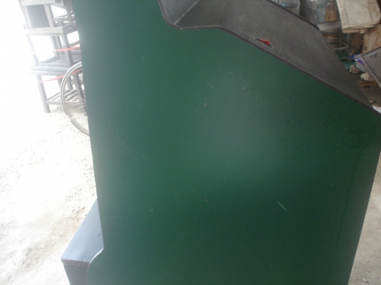 ตู้เกมส์รุ่นเก่า  ขายตามสภาพ  เหมามาจากร้านผับ  ขายถูกๆๆ