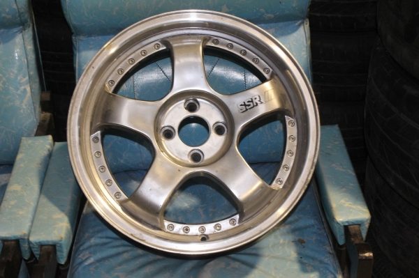 ขายล้อไหม่เก่าเก็บราคามือ2 SSR ลายคล้ายS1 ขอบ17 กว้าง7 4/100