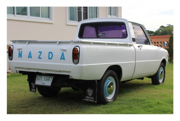 <<< mazda 1000 เกียร์คอ ของเดิมเพียบ ทำสีใหม่ ทะเบียนโอน >>>>