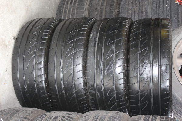 ขายยางRE002  205-45-17 ปี 11 ดอกเต็มๆ ถูกๆ  7500.-