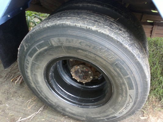 ขาย6ล้อIZUSU NPR120 เดิมบาง