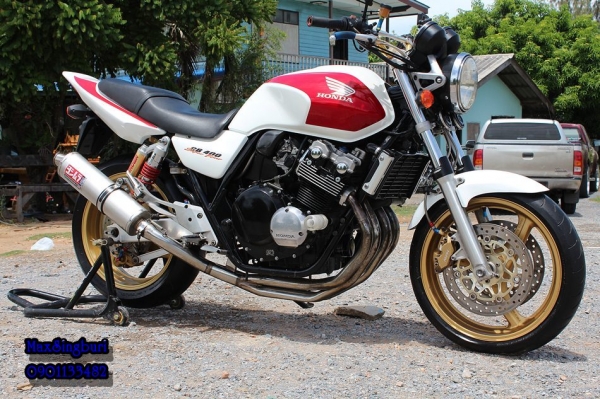 แม็กสิงห์บุรี//CB400 V-TEC2 ปี2002 กุญแจชิบ แต่งเป็นเทค3 หล่อๆ มีท่อสูตรเอกสารอินวอย 99000 ด่วน