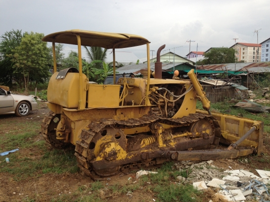 ขายด่วน รถแทรกเตอร์ D4D ตามสภาพพร้อมใช้งาน ขายด่วน รถแทรกเตอร์ D4D ตามสภาพพร้อมใช้งาน