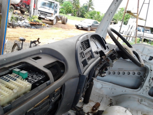 ขาย หัวเก๋ง ISUZU DECA FXZ 270 สภาพสวยๆสีใหม่ เก็บงานแล้ว อุปกรณ์ครบ ยกลงจาก 270 เปลี่ยนเป็นหัวยูโร   ราคานี้พร้อมประกอบ+เอกสาร ต่อรองราคาได้ครับ