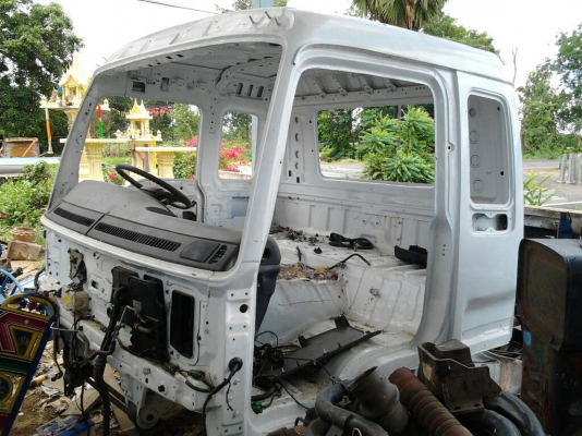 ขาย หัวเก๋ง ISUZU DECA FXZ 270 สภาพสวยๆสีใหม่ เก็บงานแล้ว อุปกรณ์ครบ ยกลงจาก 270 เปลี่ยนเป็นหัวยูโร   ราคานี้พร้อมประกอบ+เอกสาร ต่อรองราคาได้ครับ