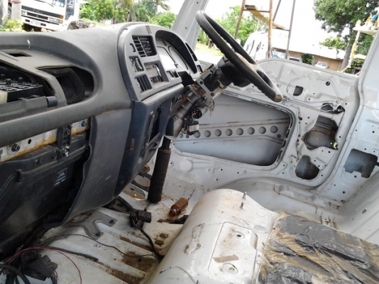 ขาย หัวเก๋ง ISUZU DECA FXZ 270 สภาพสวยๆสีใหม่ เก็บงานแล้ว อุปกรณ์ครบ ยกลงจาก 270 เปลี่ยนเป็นหัวยูโร   ราคานี้พร้อมประกอบ+เอกสาร ต่อรองราคาได้ครับ