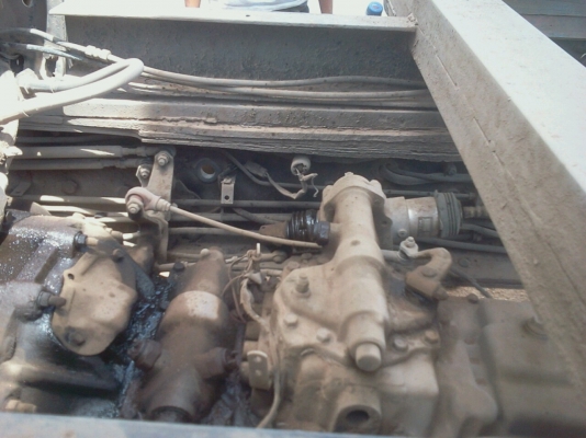 ขายรถบรรทุกสิบล้อดั๊มพ์ Mitsubishi turbo TF ซีเรียล 3,&times;&times;&times; ด.สามมิตร เครื่องเกียร์เดิม ทะเบียนพร้อม