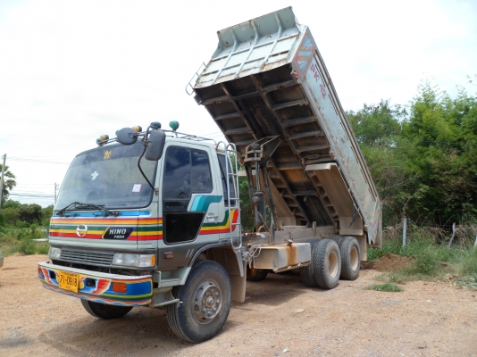 ขายด่วน 10ล้อ ดั้ม 2 เพลา Hino F18  ราคา 980000บาท