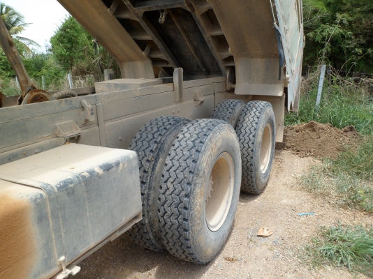 ขายด่วน 10ล้อ ดั้ม 2 เพลา Hino F18  ราคา 980000บาท