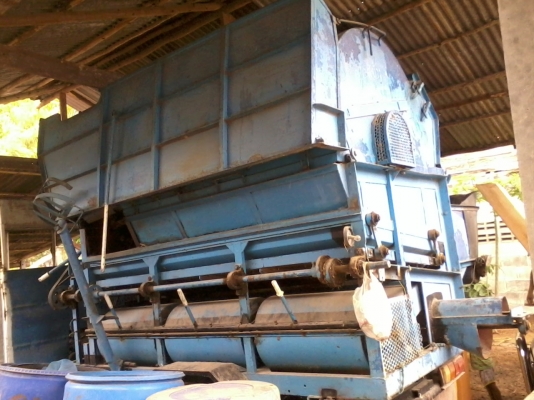 ขายรถนวดข้าว7ฟุตเกษตรพัฒนา รถ6ล้อ เครื่องนิสสัน4สูบ