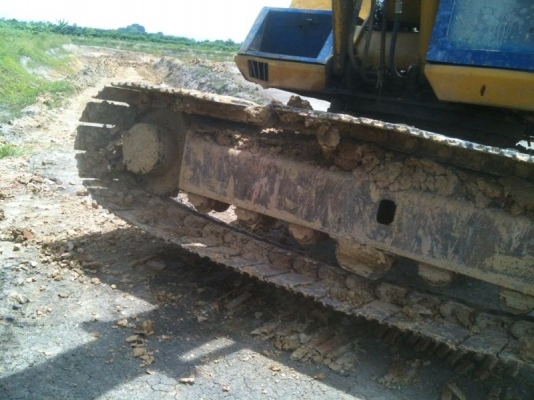 รถแบคโฮ KOMATSU  100 - 3   สนใจติดต่อ 081 - 6079515