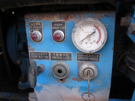 ขาย-เครื่องปั๊มลม DENYO: DPV เครื่องยนต์ดีเซล 3 สูบ ขนาด 7 บาร์ ขาย-เครื่องปั๊มลม DENYO: DPV เครื่องยนต์ดีเซล 3 สูบ ขนาด 7 บาร์