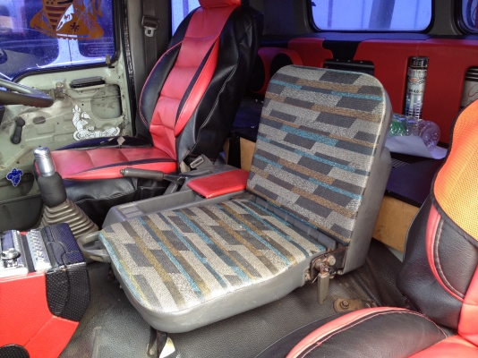 ขาย 6 ล้อ HINO FF3H ติดเครน 4.5 ตัน 4 ปลอก ยาว 7.20