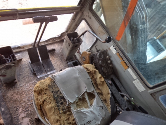 ขายรถแม็กโคPC60-5 สภาพดีราคาถูก พร้อมใช้งานคับ(รถใช้งานทุกวันคับ)