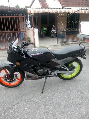 kawasaki kr turbomag 150 cc.