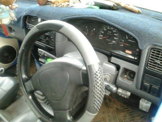 NISSAN BIG M KINGCAB 2.5 MT ปี 38 รถบ้านเดิมๆพร้อมใช้งาน รุ่นจอโค้ง เครื่องฝาแดงแห้งดีแรงดีไม่มีเยิ้ม ภายในเก๋งคอนโซลสวย แอร์เย็น พวงมาลัยธรรมดา ช่วงล่างคัชซีสวยมากไม่มีดาม ล้อแม็กลายสวย ยางสภาพดี 70\% พร้อมใช้งาน เอกสารทะเบียนภาษีครบพร้อมโอน ราคาต่อรองได้ NISSAN BIG M KINGCAB 2.5 MT ปี 38 รถบ้านเดิมๆพร้อมใช้งาน รุ่นจอโค้ง เครื่องฝาแดงแห้งดีแรงดีไม่มีเยิ้ม ภายในเก๋งคอนโซลสวย แอร์เย็น พวงมาลัยธรรมดา ช่วงล่างคัชซีสวยมากไม่มีดาม ล้อแม็กลายสวย ยางสภาพดี 70\% พร้อมใช้งาน เอกสารทะเบียนภาษีครบพร้อมโอน ราคาต่อรองได้