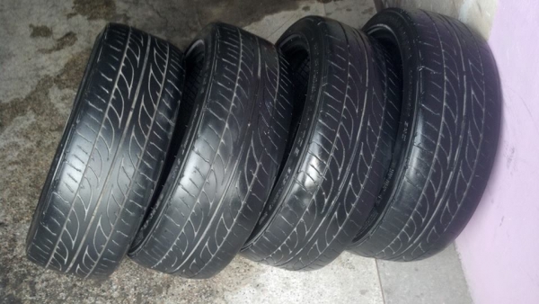 ยางดันลอป 205 45 17 ราคา 750 บาท