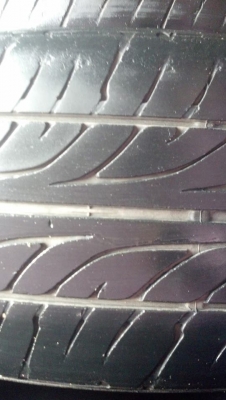 ยางดันลอป 205 45 17 ราคา 750 บาท