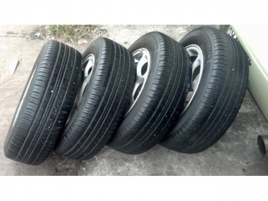 แม็ก 14 พร้อมยางสภาพดี คุ้มแน่นอน แม็ก 14 พร้อมยางสภาพดี คุ้มแน่นอน