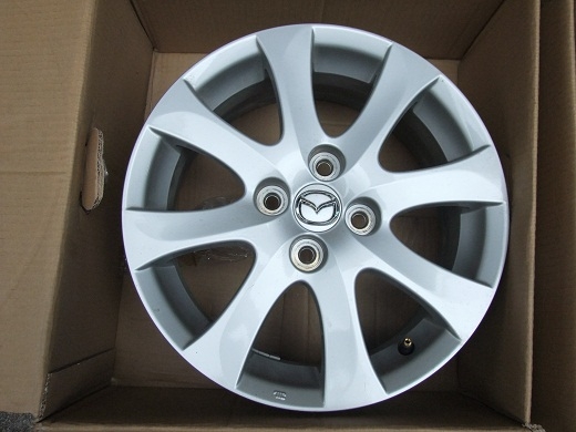 ขอขายแม็กส์ มาสด้า 2 ขอขายแม็กส์ มาสด้า 2