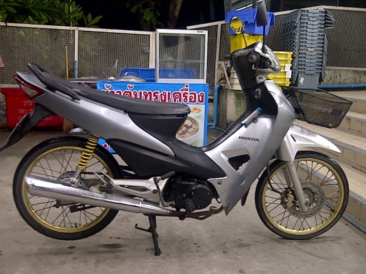 +++ขายเว็บ 100ยูบ็อค ปี49เอกสารครบพร้อมโอน เครื่องเดิมๆตามสภาพ 15999บาท++++